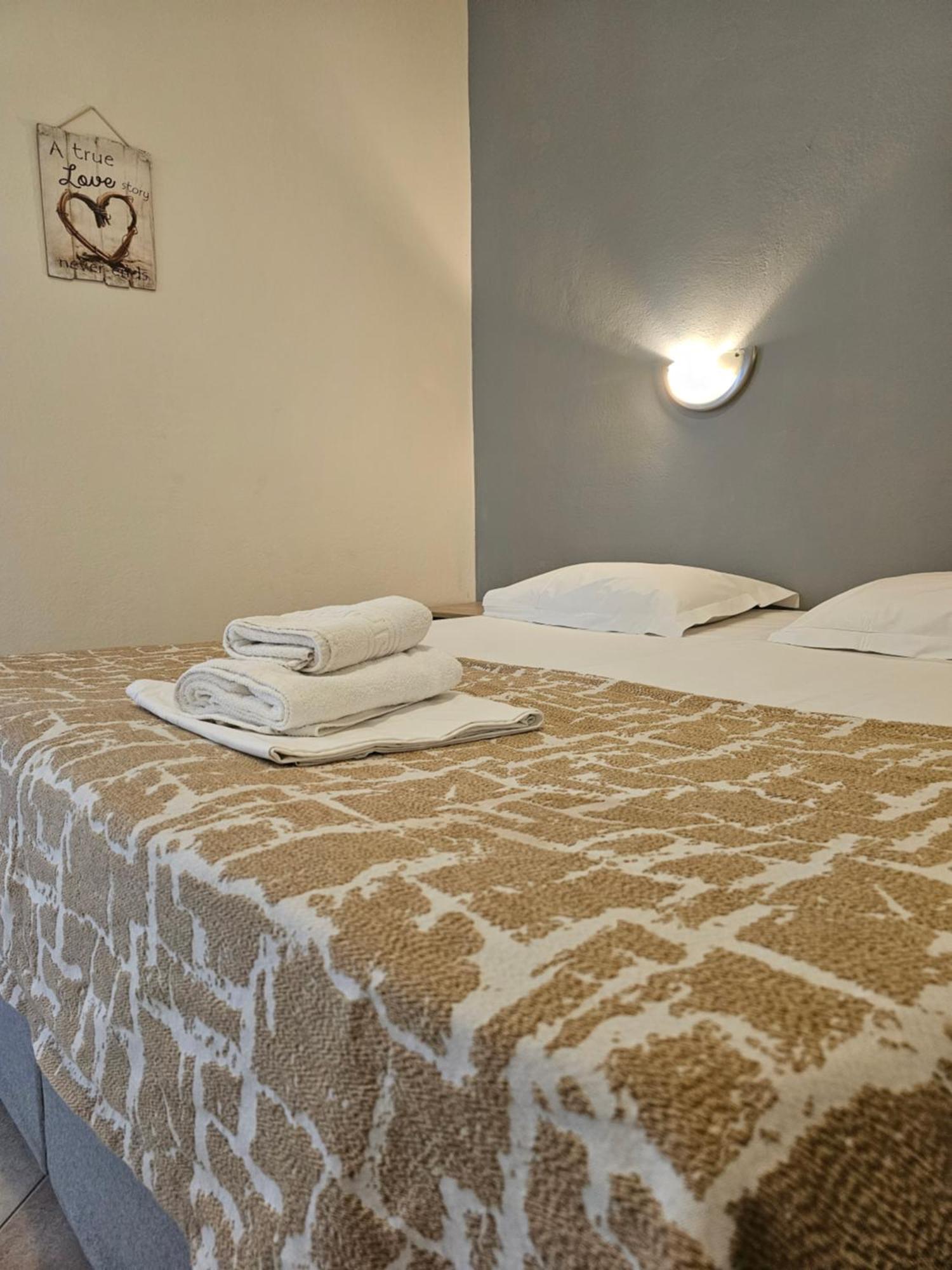 Joanna Apartments Bali  الغرفة الصورة